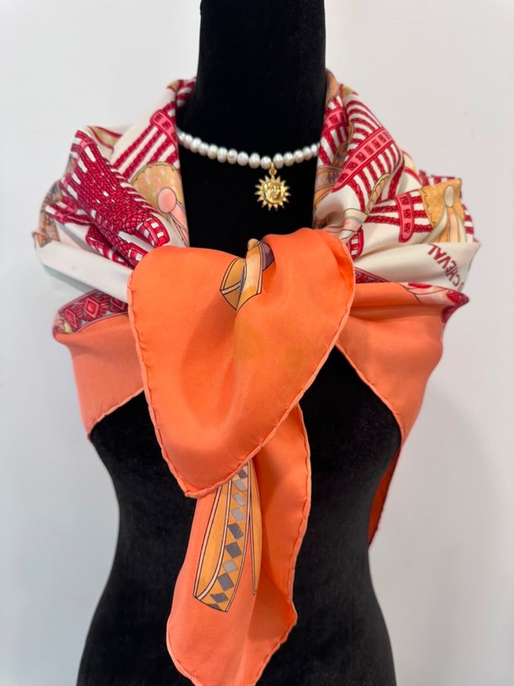 Hermes Coral, Cream & Red Ribbon Motif Silk Scarf - Picture 2 of 14